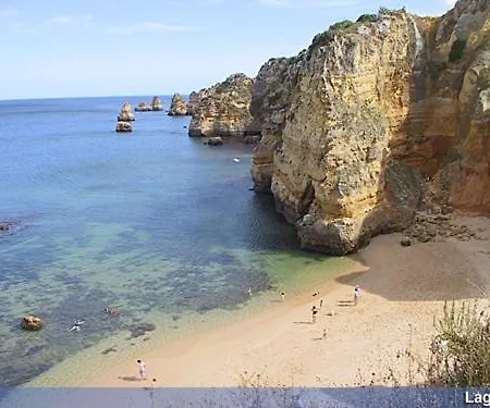 Ribeiro Villa *